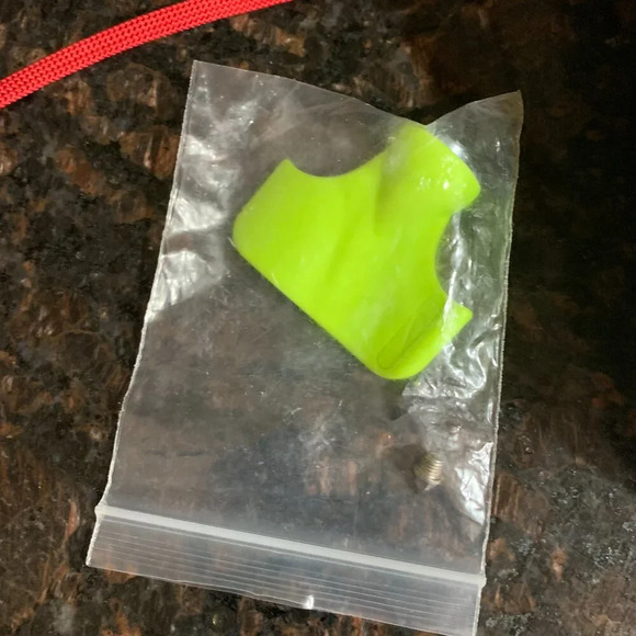 Track Spikes, Nike Brand - Picture 2 of 9